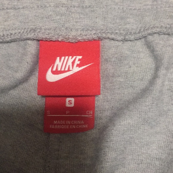 Nike jogger sweat pants - Picture 3 of 4